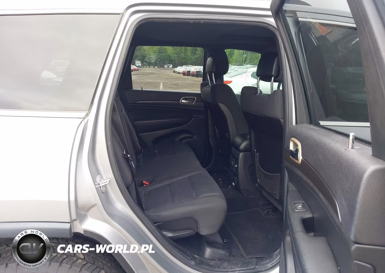 2014 Jeep Grand Cherokee Laredo VIN:1C4RJFAG7EC163429 - 8