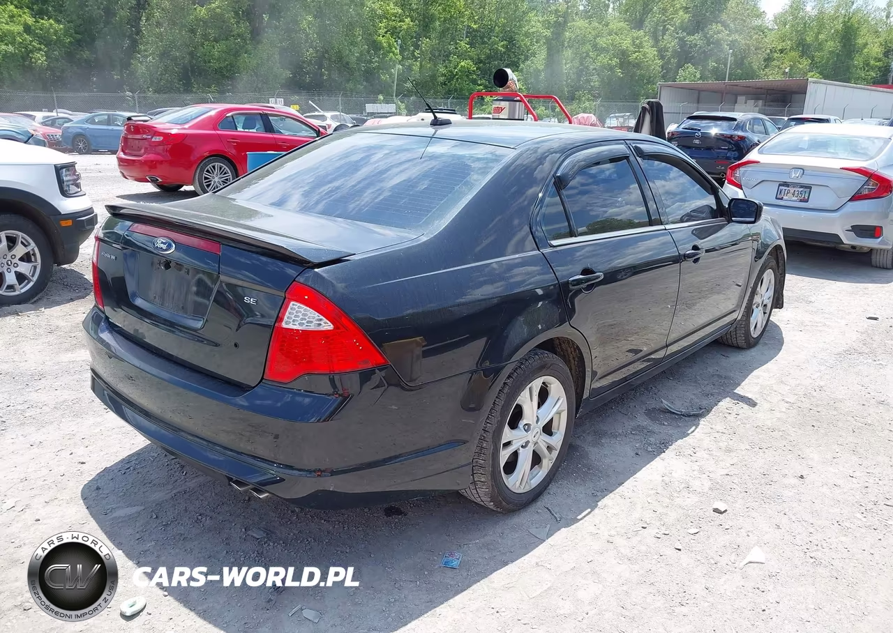 2012 Ford Fusion Se VIN:3FAHP0HA4CR420494 - 4