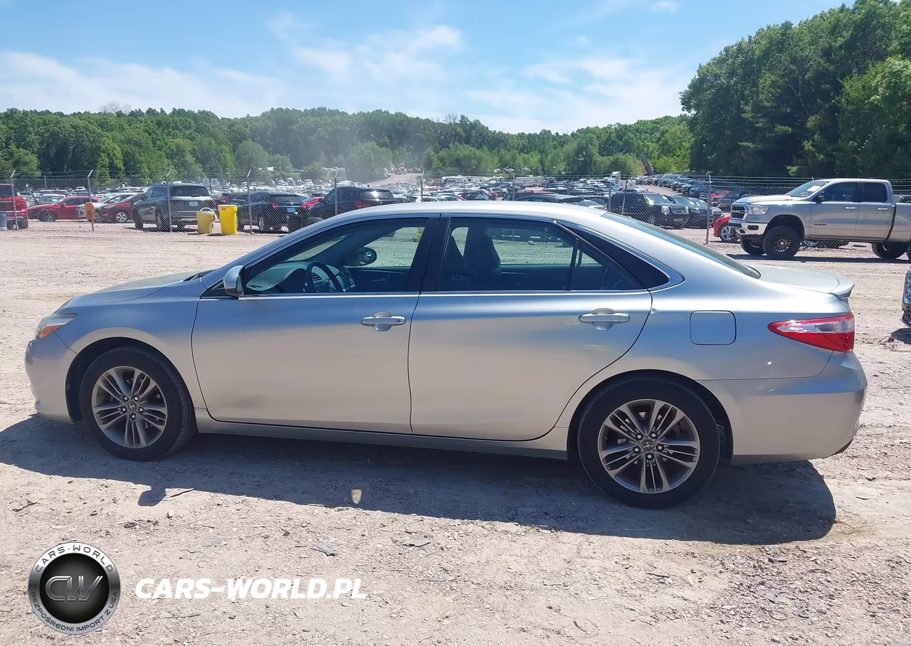 2016 Toyota Camry Se VIN:4T1BF1FK3GU194382 - 14