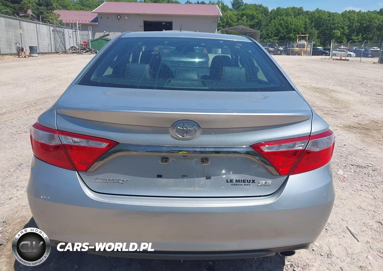 2016 Toyota Camry Se VIN:4T1BF1FK3GU194382 - 16