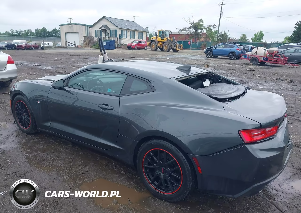2018 Chevrolet Camaro 1Lt VIN:1G1FB1RS6J0103870 - 3