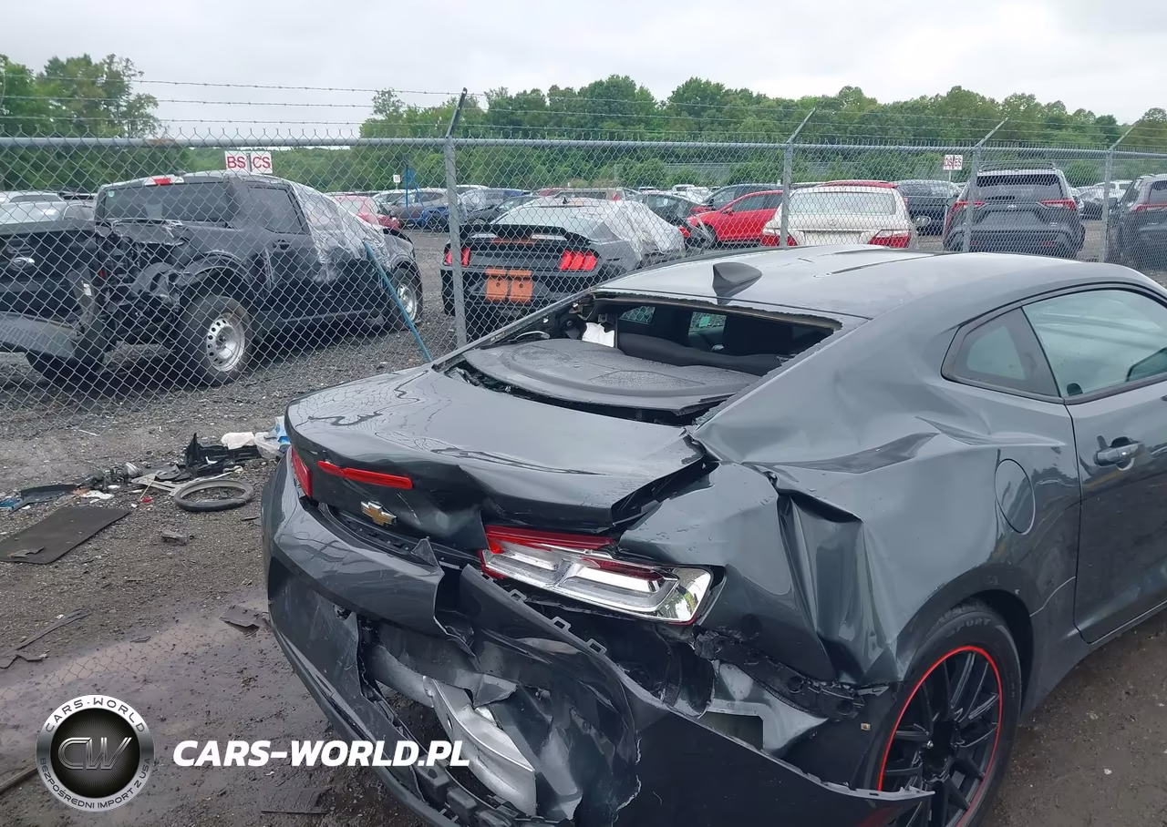 2018 Chevrolet Camaro 1Lt VIN:1G1FB1RS6J0103870 - 6