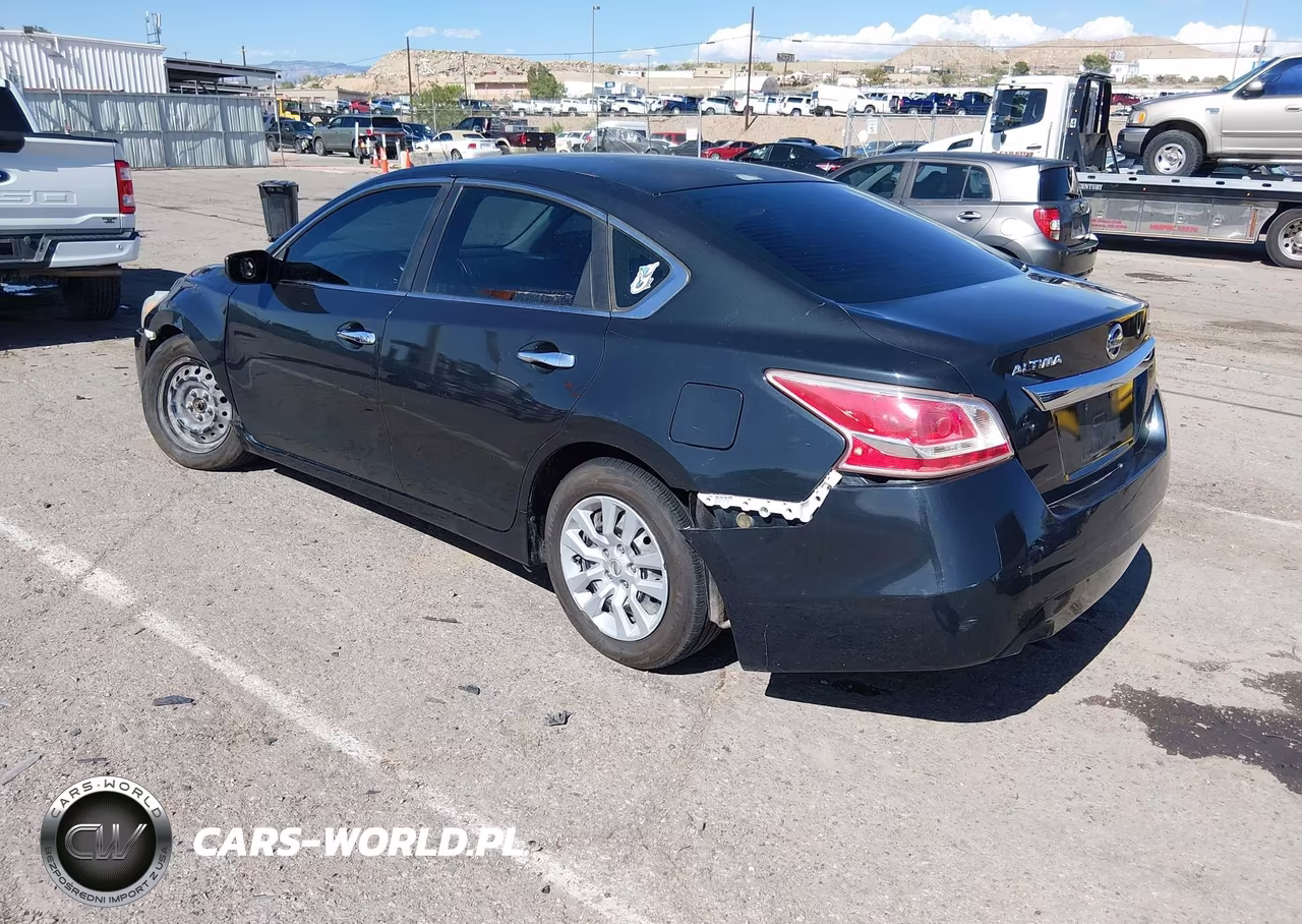 2013 Nissan Altima 2.5 S VIN:1N4AL3AP4DC228621 - 3