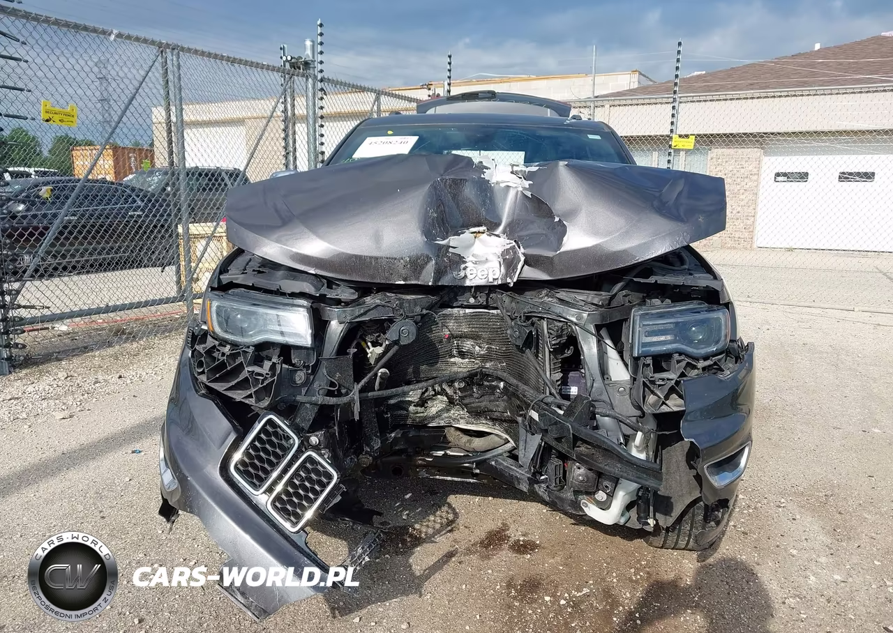 2019 Jeep Grand Cherokee Limited 4X4 VIN:1C4RJFBG8KC775424 - 12