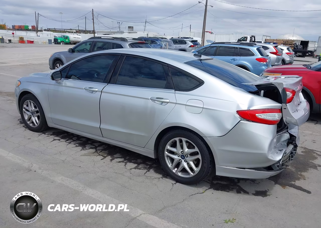 2013 Ford Fusion Se VIN:3FA6P0HR4DR135373 - 3