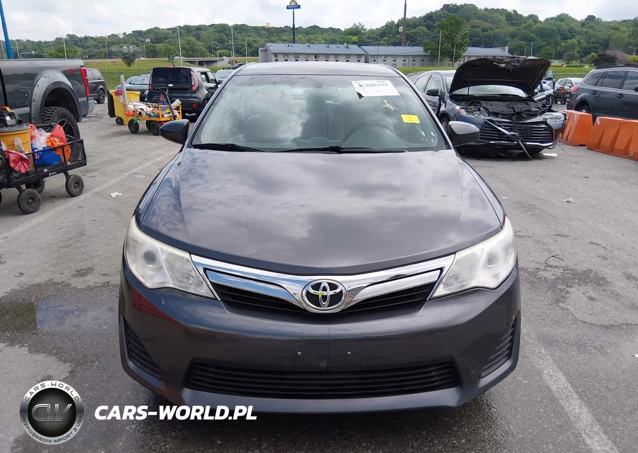 2014 Toyota Camry Le VIN:4T4BF1FK7ER402573 - 12