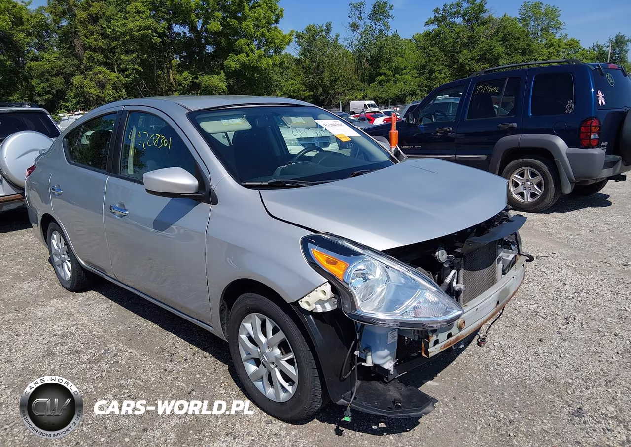2018 Nissan Versa 1.6 Sv – zdjęcie 1 z 18