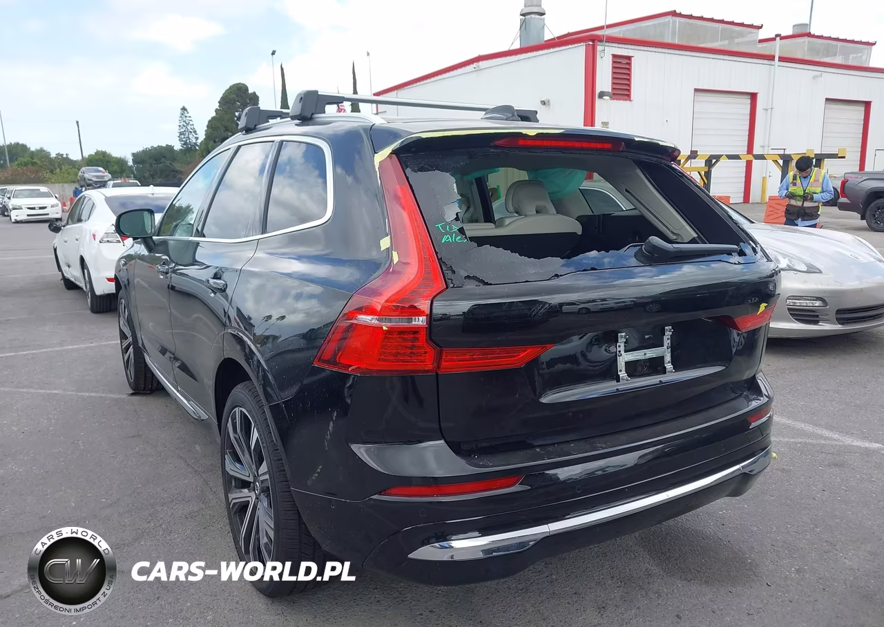 2023 Volvo Xc60 B5 Ultimate Bright Theme VIN:YV4L12DA5P1226562 - 3