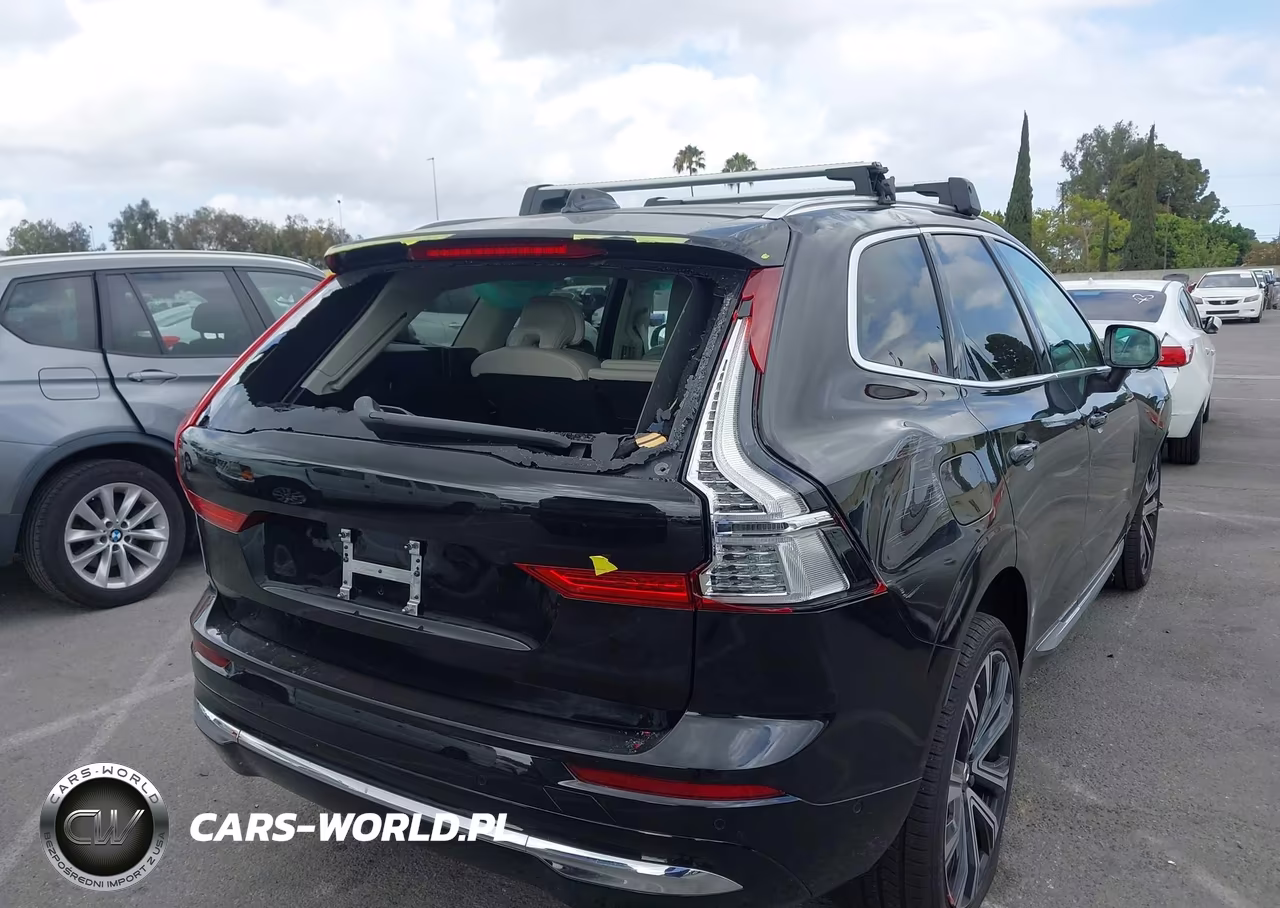 2023 Volvo Xc60 B5 Ultimate Bright Theme VIN:YV4L12DA5P1226562 - 4