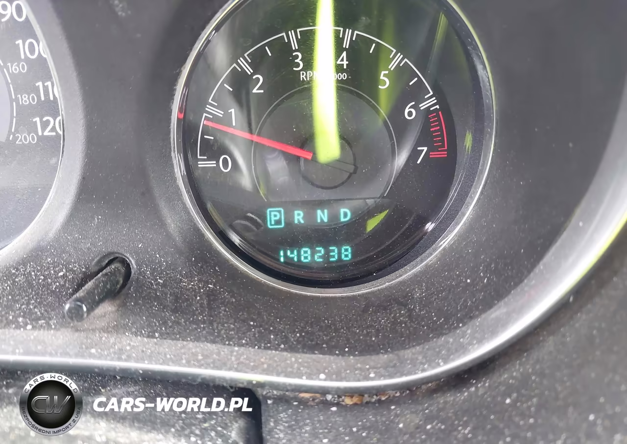 2013 Chrysler 200 S VIN:1C3BCBGG1DN652864 - 16