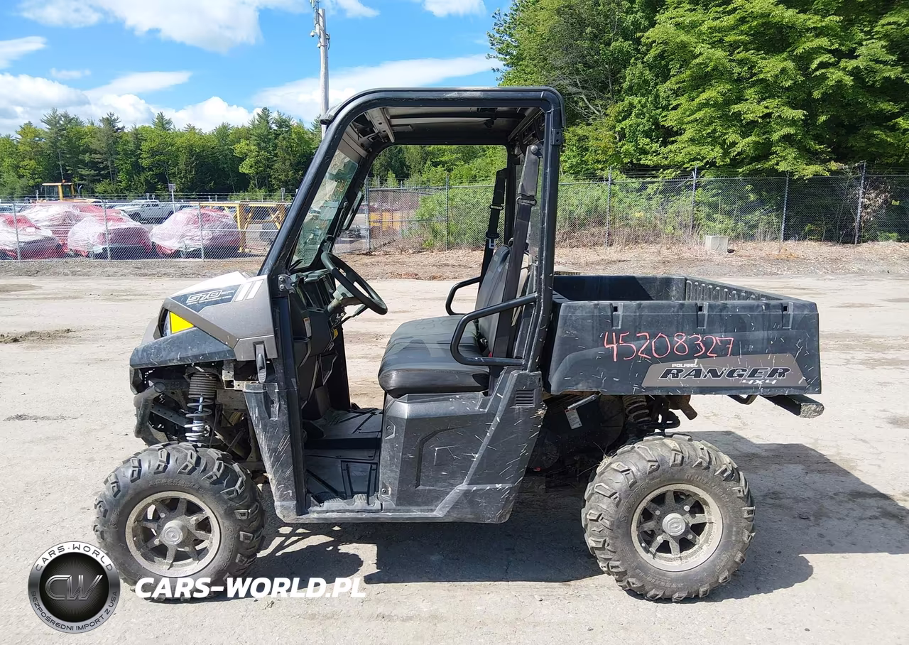 2015 Polaris Ranger 570 Eps VIN:3NSRME57XFE815352 - 13