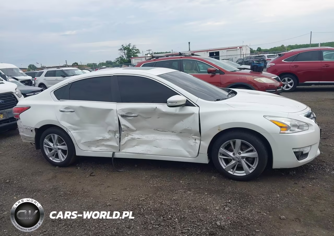 2015 Nissan Altima 2.5 Sv VIN:1N4AL3AP8FC492119 - 13
