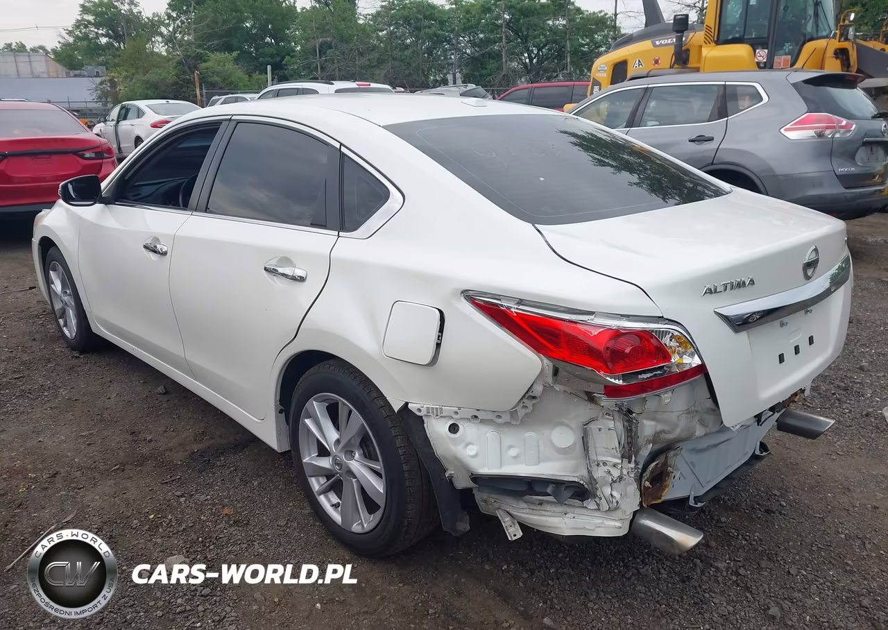 2015 Nissan Altima 2.5 Sv VIN:1N4AL3AP8FC492119 - 3