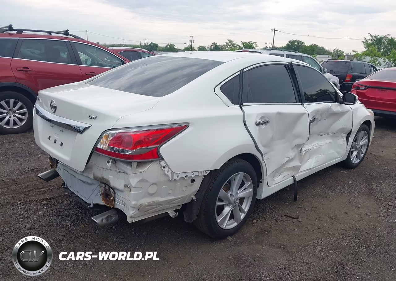 2015 Nissan Altima 2.5 Sv VIN:1N4AL3AP8FC492119 - 4