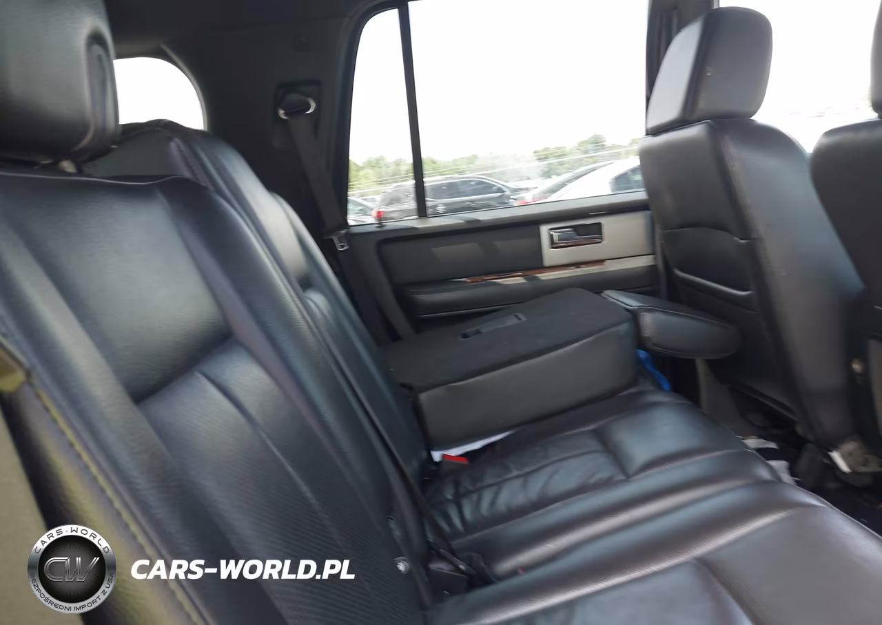 2008 Ford Expedition Limited VIN:1FMFU19568LA66464 - 8