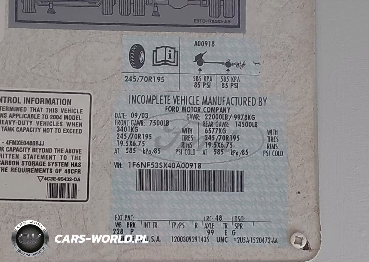 2004 Ford F550 Super Duty Stripped Chass VIN:1F6NF53SX40A00918 - 9