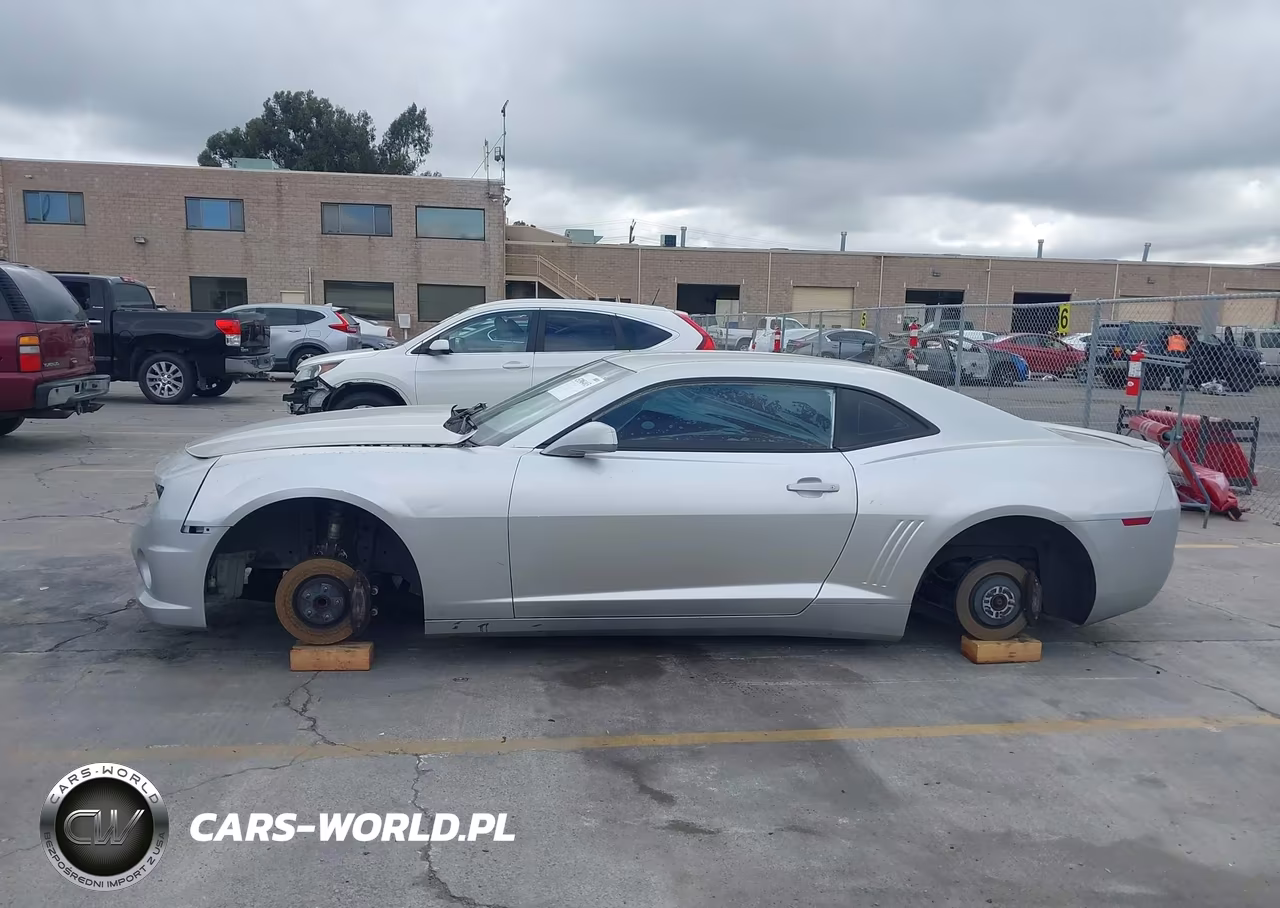 2010 Chevrolet Camaro 1Ss VIN:2G1FJ1EJ6A9217213 - 15