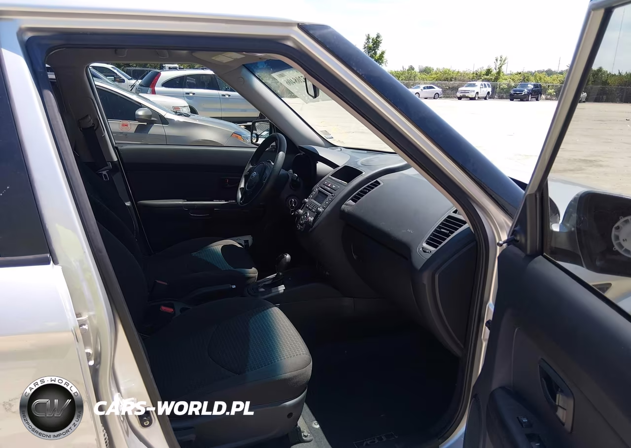 2012 Kia Soul VIN:KNDJT2A51C7426616 - 5