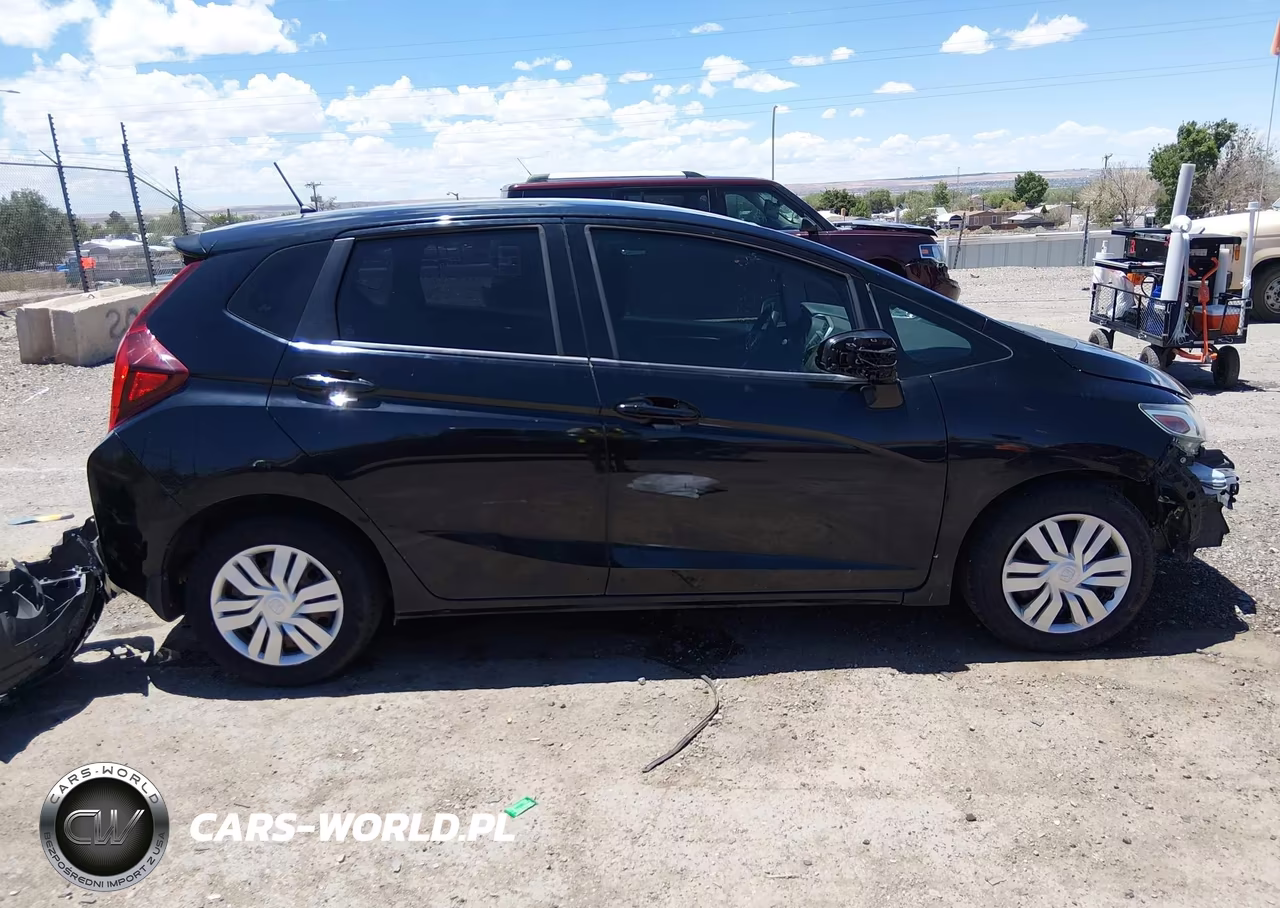 2015 Honda Fit Lx VIN:3HGGK5H52FM769029 - 14