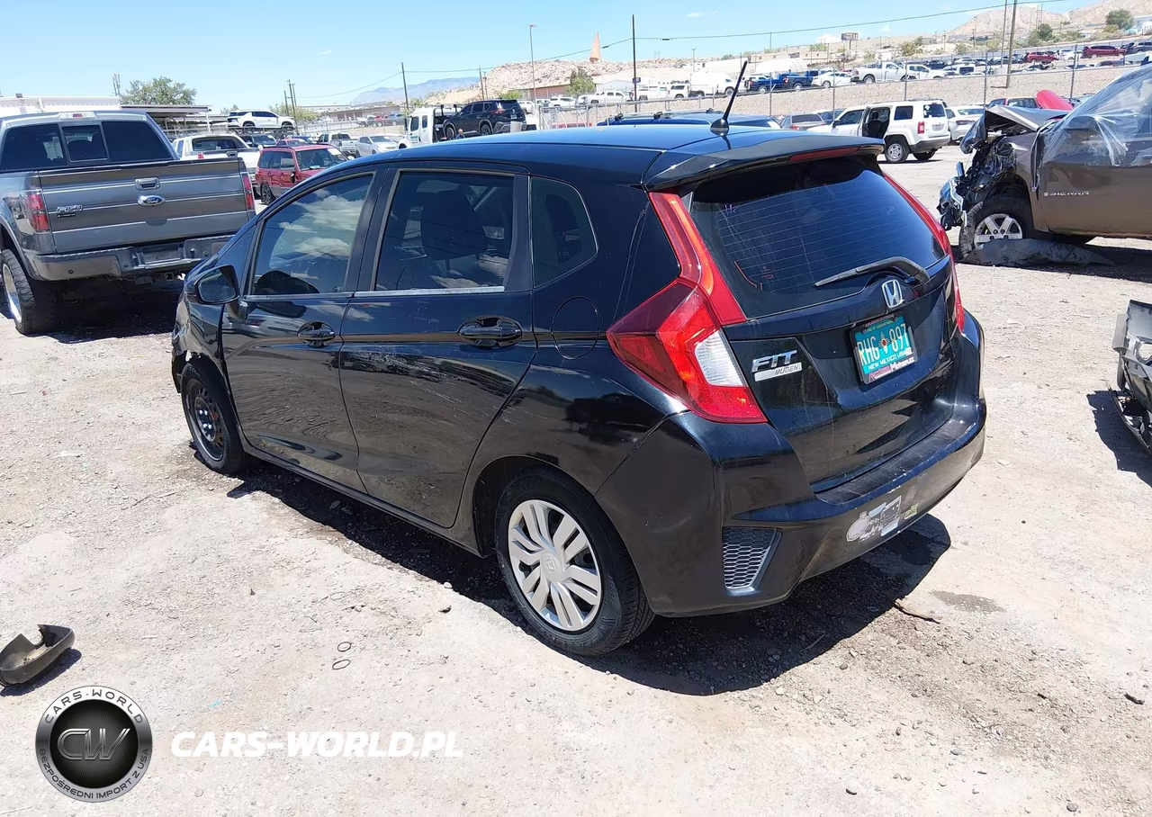 2015 Honda Fit Lx VIN:3HGGK5H52FM769029 - 3