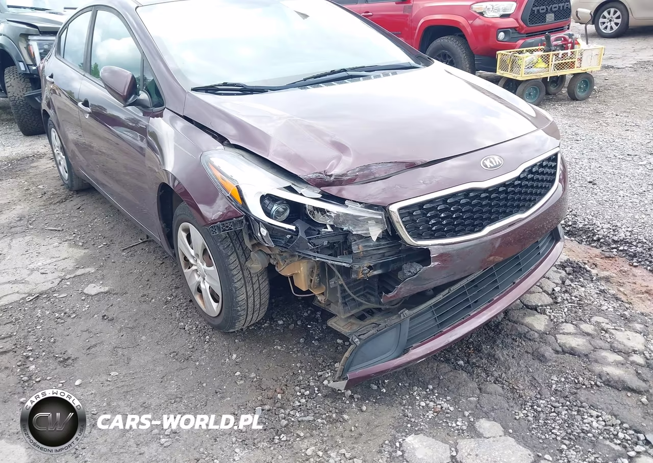 2018 Kia Forte Lx VIN:3KPFK4A7XJE257179 - 6