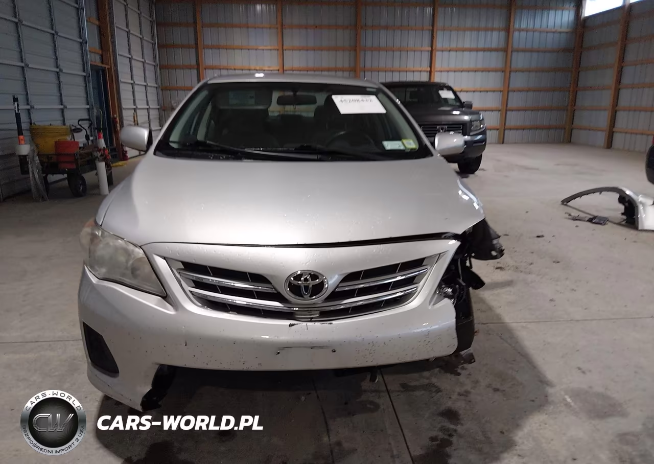 2013 Toyota Corolla Le VIN:5YFBU4EE4DP125622 - 13