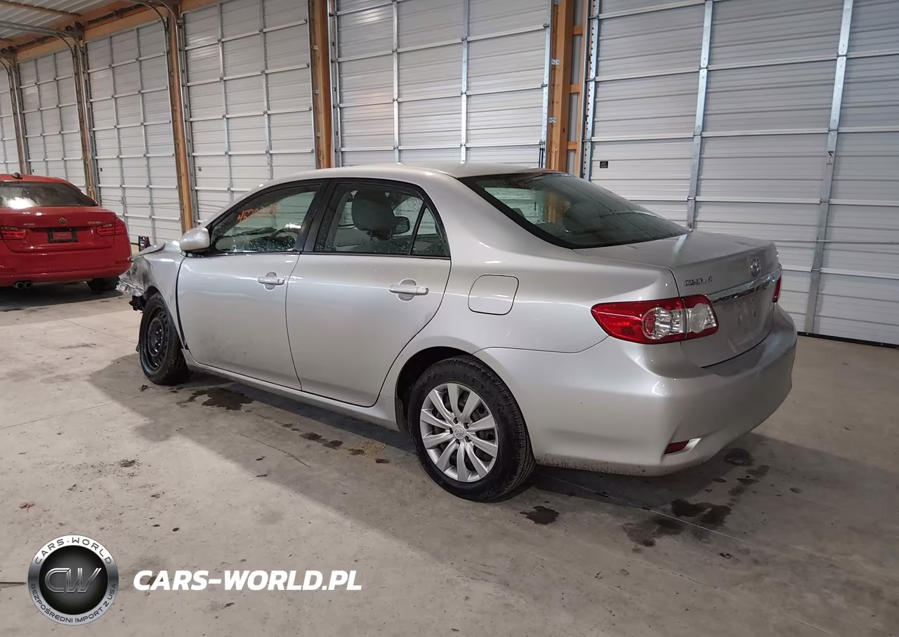 2013 Toyota Corolla Le VIN:5YFBU4EE4DP125622 - 3