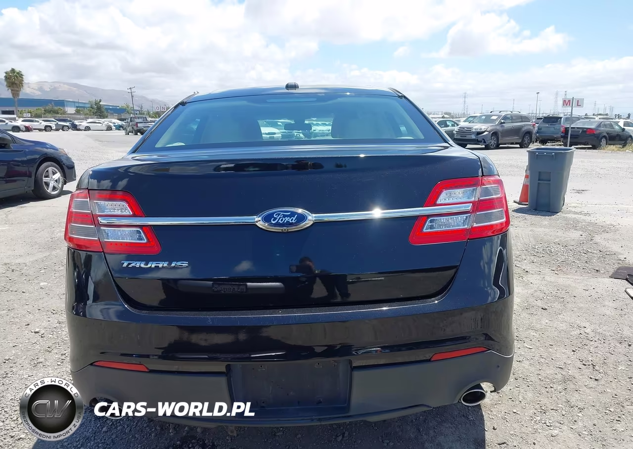 2015 Ford Taurus Se VIN:1FAHP2D8XFG169989 - 16