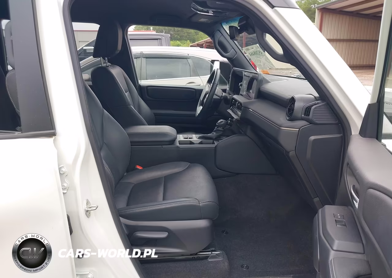 2024 Toyota Land Cruiser VIN:JTEABFAJ8RK004237 - 5