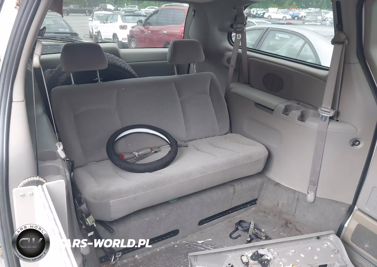 2003 Dodge Grand Caravan Sport VIN:2D4GP44L73R145555 - 17