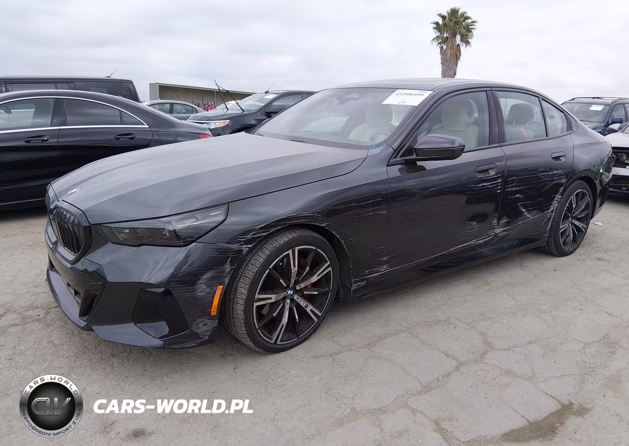 2024 BMW 530I VIN:WBA43FJ00RCR13862 - 2