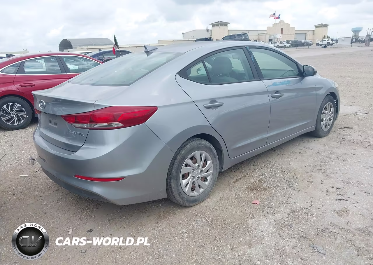 2017 Hyundai Elantra Se VIN:5NPD74LF6HH177073 - 4