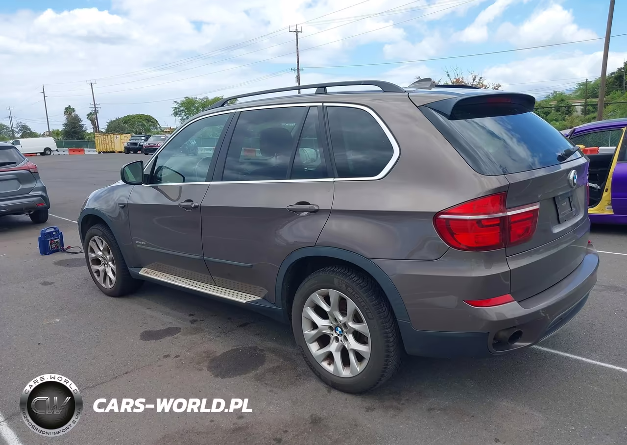 2013 BMW X5 xDrive35I-xDrive35I Premium-xDrive35I Sport Activity VIN:5UXZV4C55D0E02515 - 3