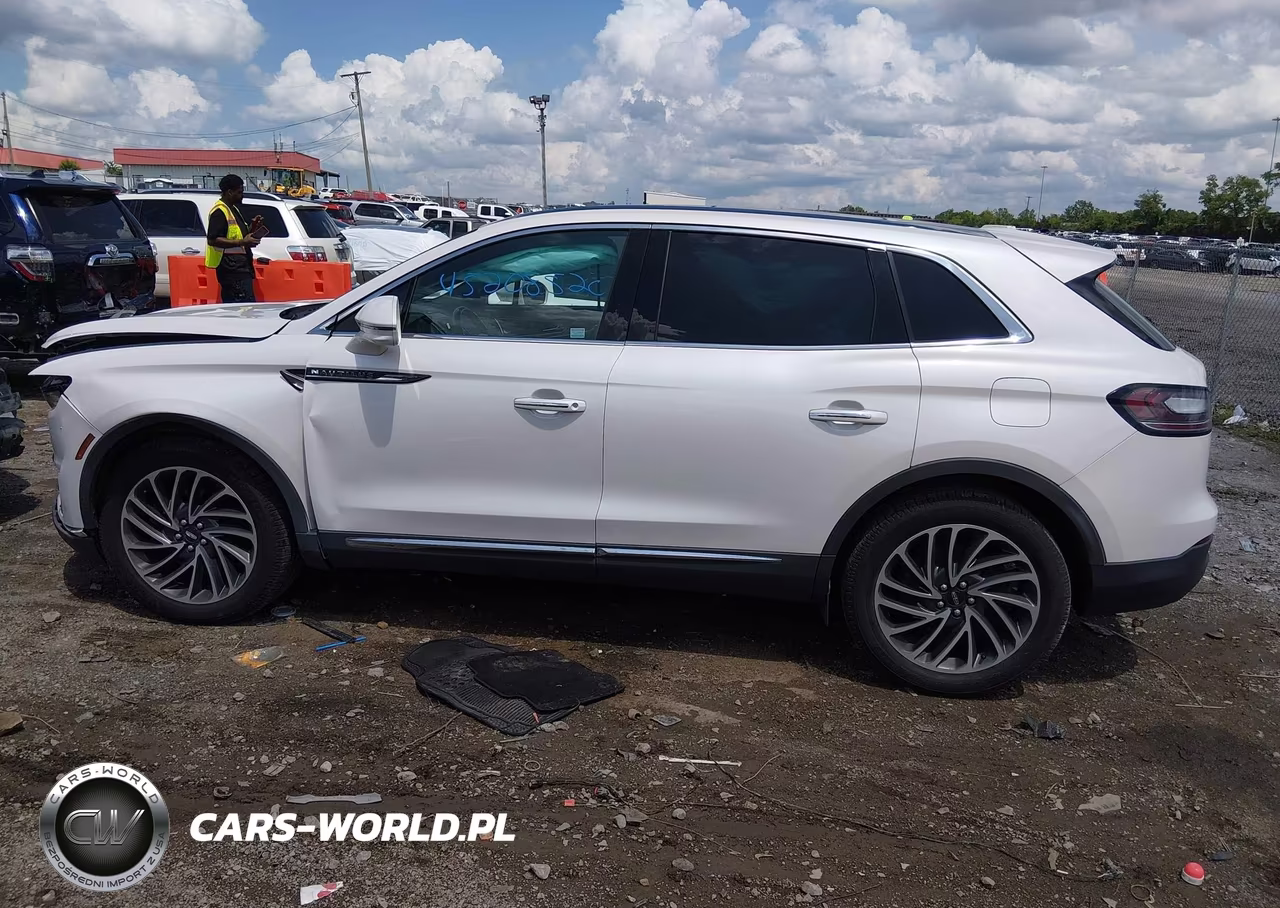 2019 Lincoln Nautilus Reserve VIN:2LMPJ8LP1KBL46465 - 15