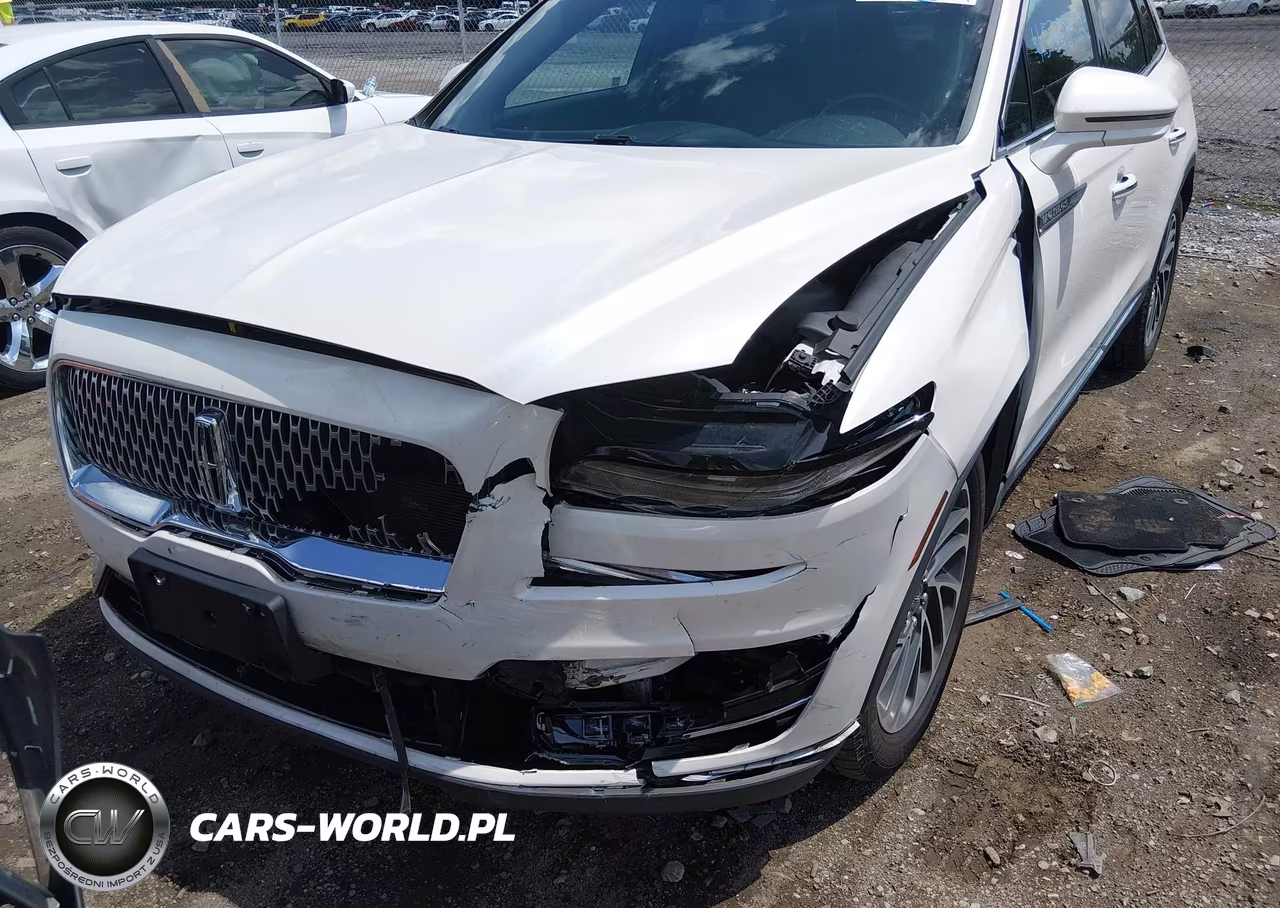 2019 Lincoln Nautilus Reserve VIN:2LMPJ8LP1KBL46465 - 6
