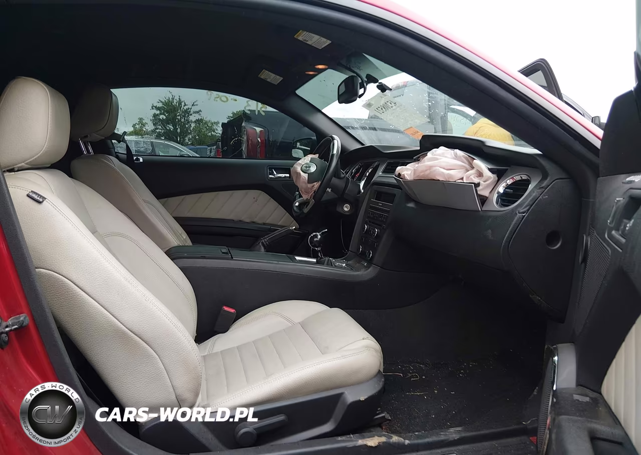 2012 Ford Mustang V6 Premium VIN:1ZVBP8AM7C5208790 - 5