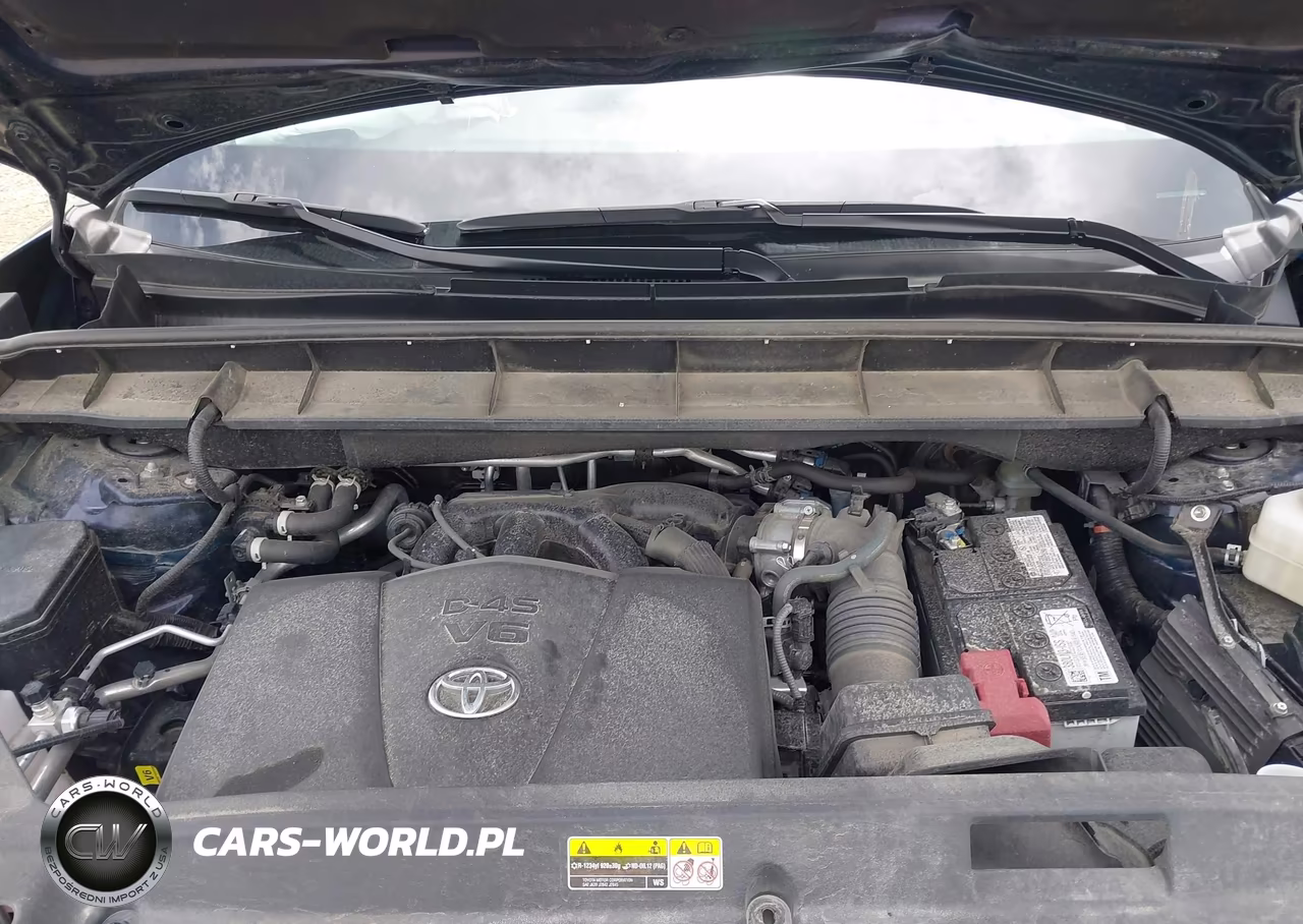 2022 Toyota Highlander Xle VIN:5TDGZRBH1NS567785 - 10