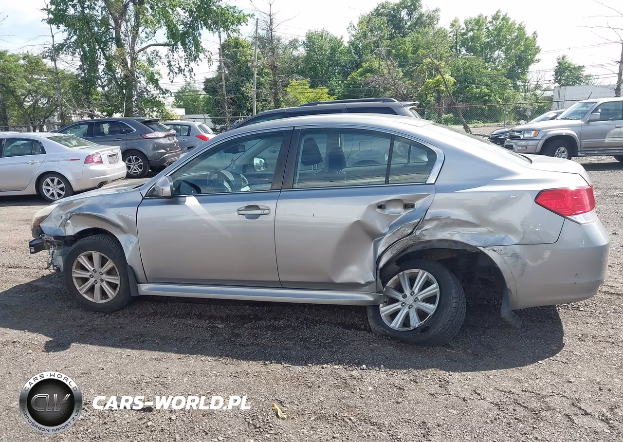 2010 Subaru Legacy 2.5I Premium VIN:4S3BMBC69A3225834 - 14