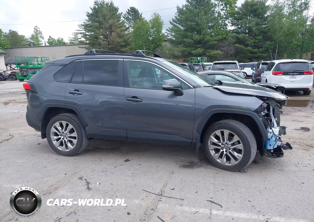 2023 Toyota Rav4 Xle Premium VIN:2T3A1RFVXPC390718 - 14