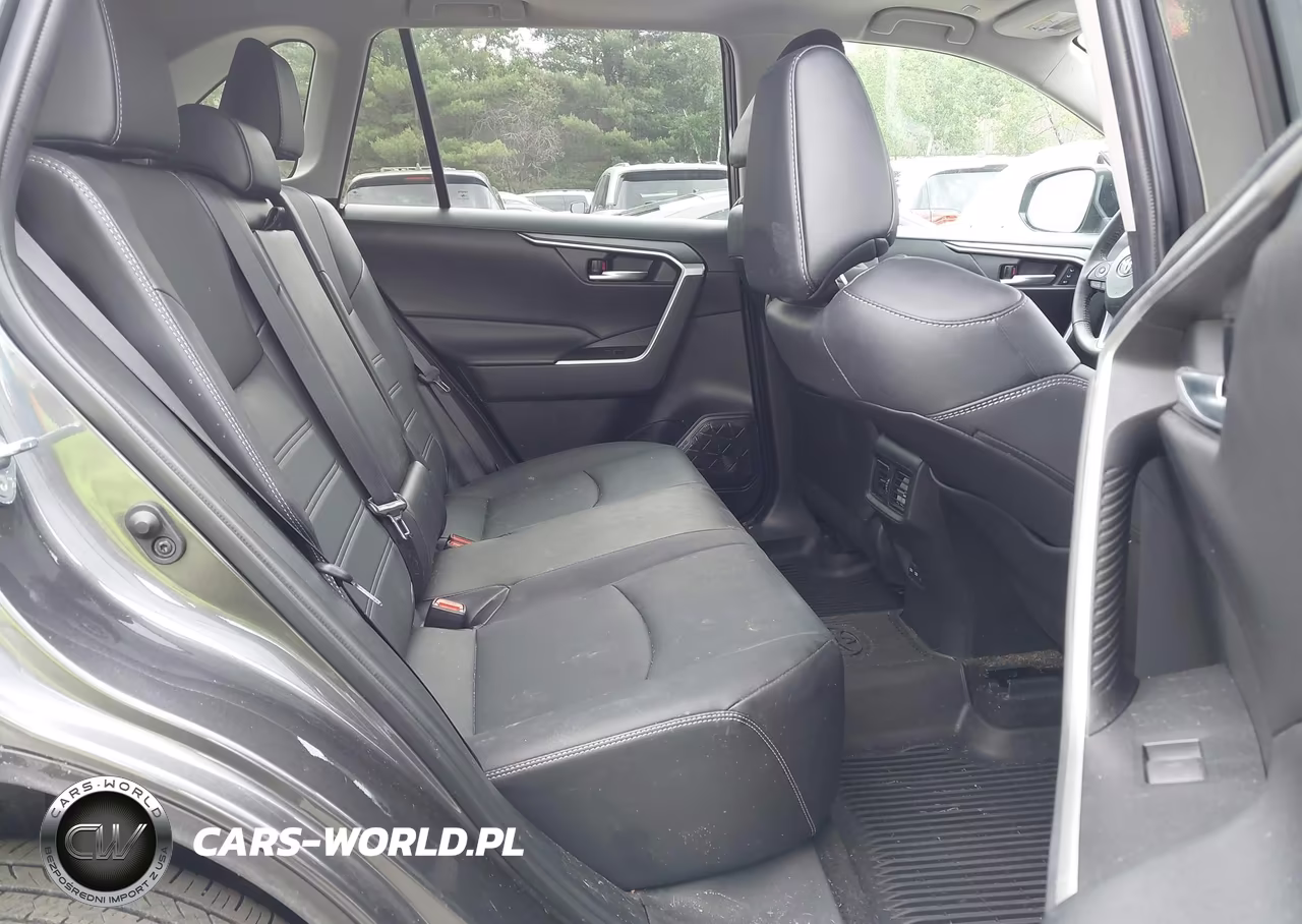 2023 Toyota Rav4 Xle Premium VIN:2T3A1RFVXPC390718 - 8