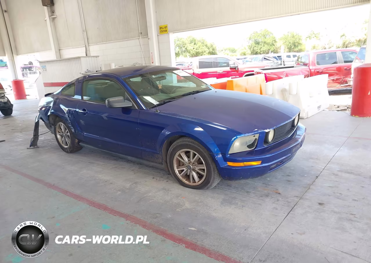 2005 Ford Mustang V6 Deluxe-V6 Premium