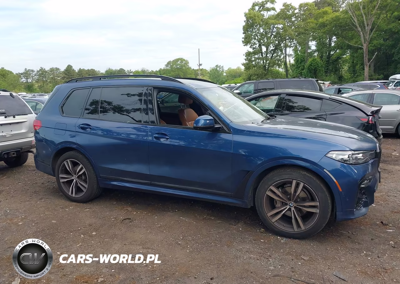 2022 BMW X7 xDrive40I VIN:5UXCW2C09N9K63687 - 13