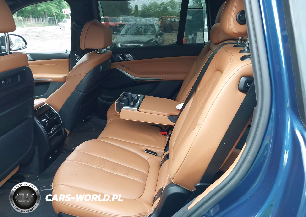 2022 BMW X7 xDrive40I VIN:5UXCW2C09N9K63687 - 8