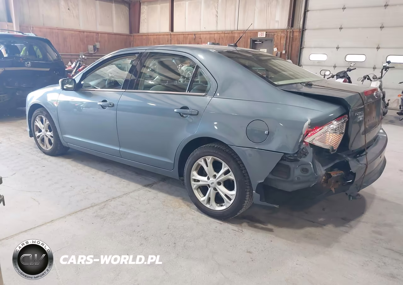 2012 Ford Fusion Se VIN:3FAHP0HA8CR111952 - 3