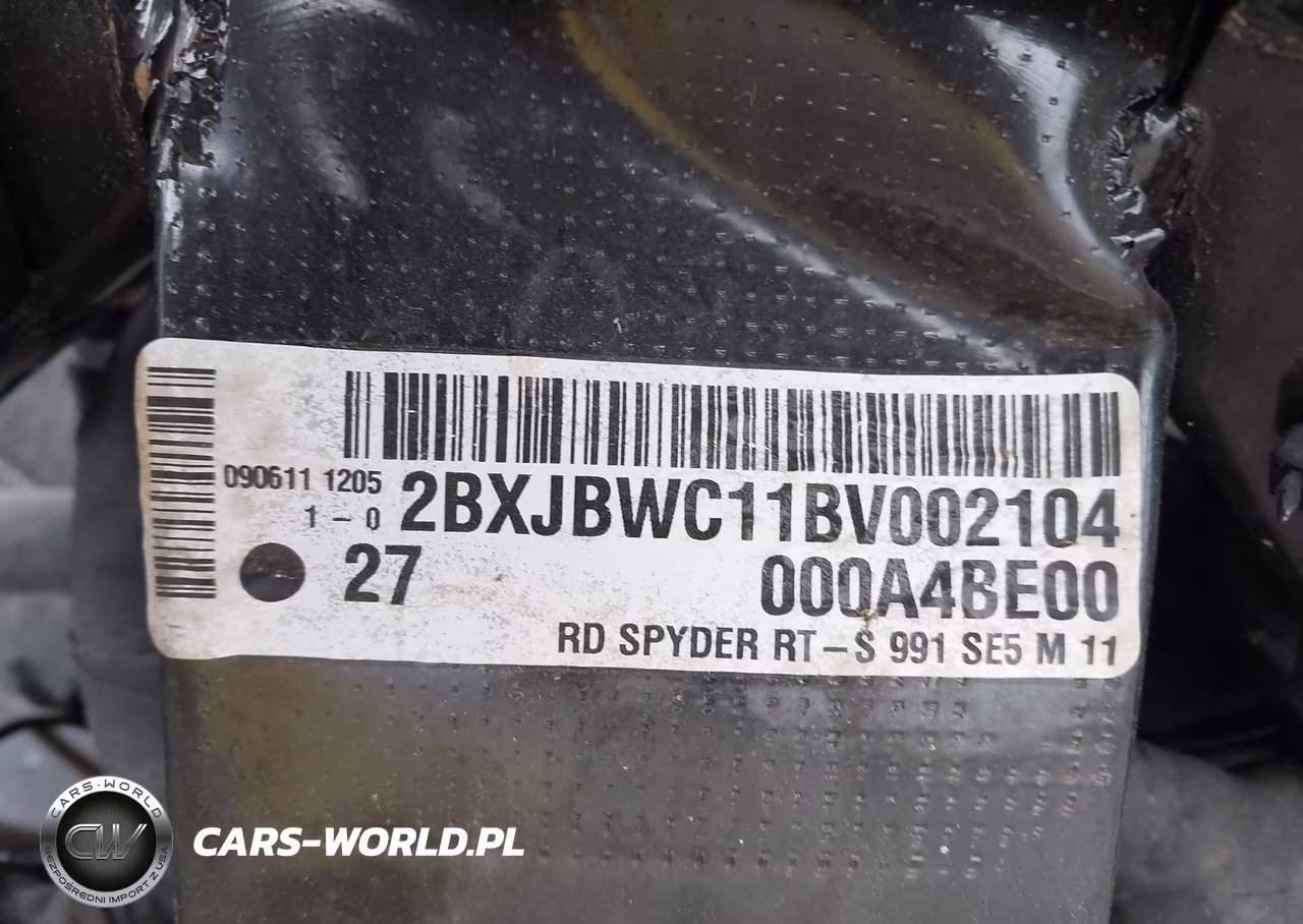 2011 Can-Am Spyder Roadster Rts VIN:2BXJBWC11BV002104 - 10