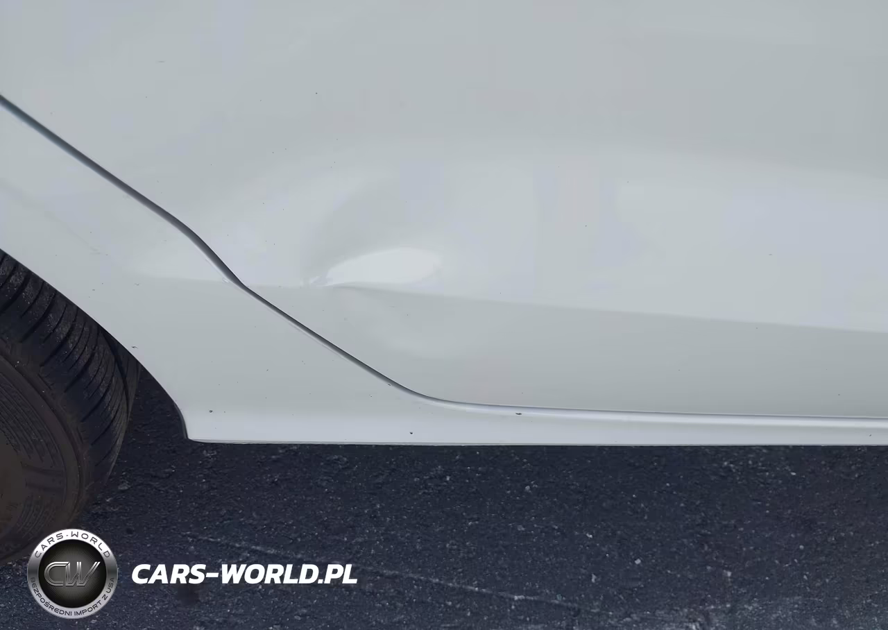 2015 Audi A3 2.0T Premium VIN:WAUBFGFF4F1088840 - 13
