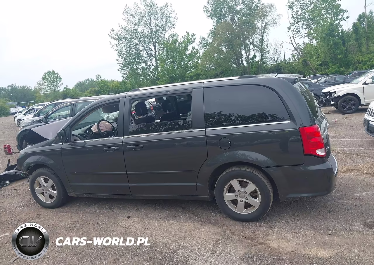 2011 Dodge Grand Caravan Crew VIN:2D4RN5DG1BR684839 - 15