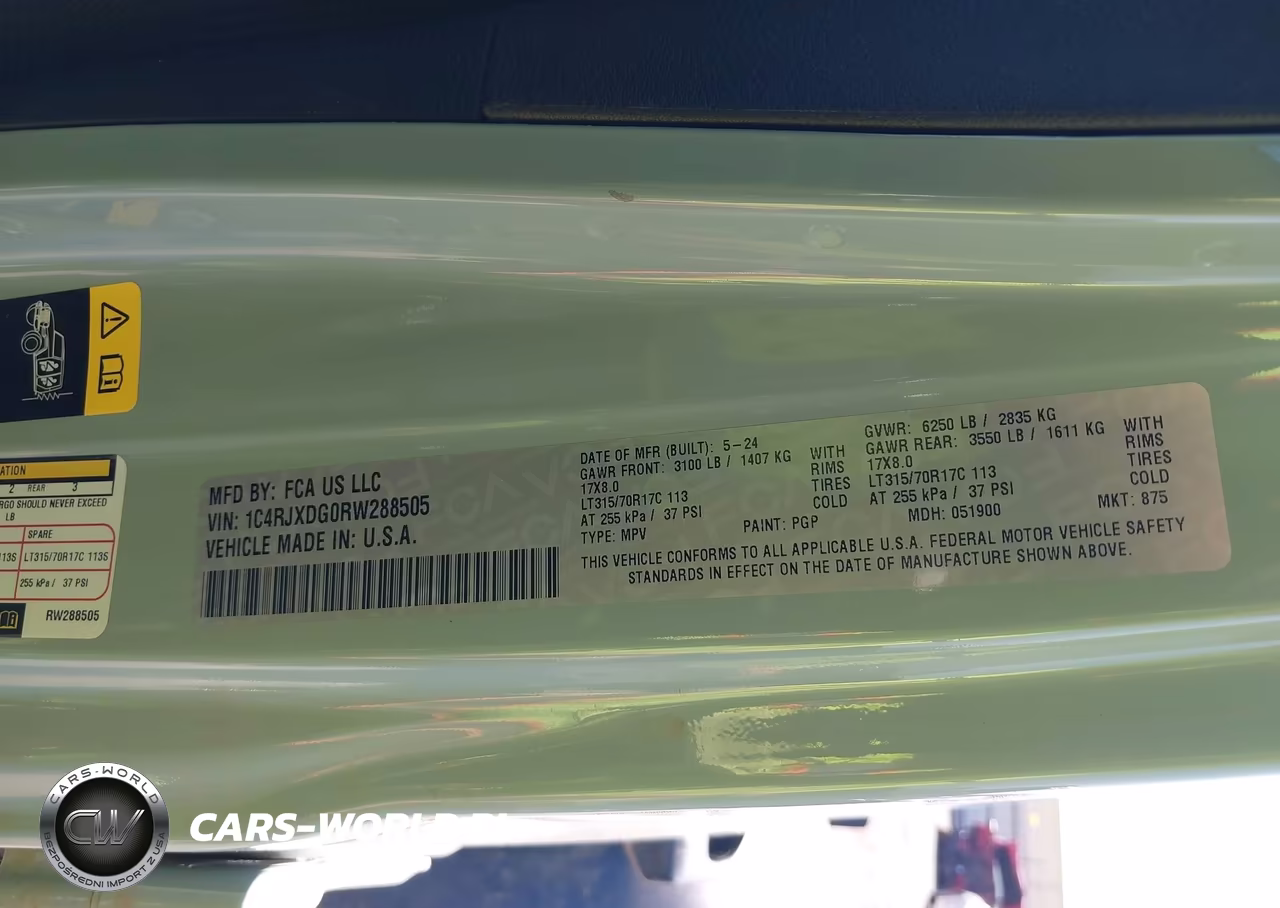 2024 Jeep Wrangler 4-Door Willys 4X4 VIN:1C4RJXDG0RW288505 - 9