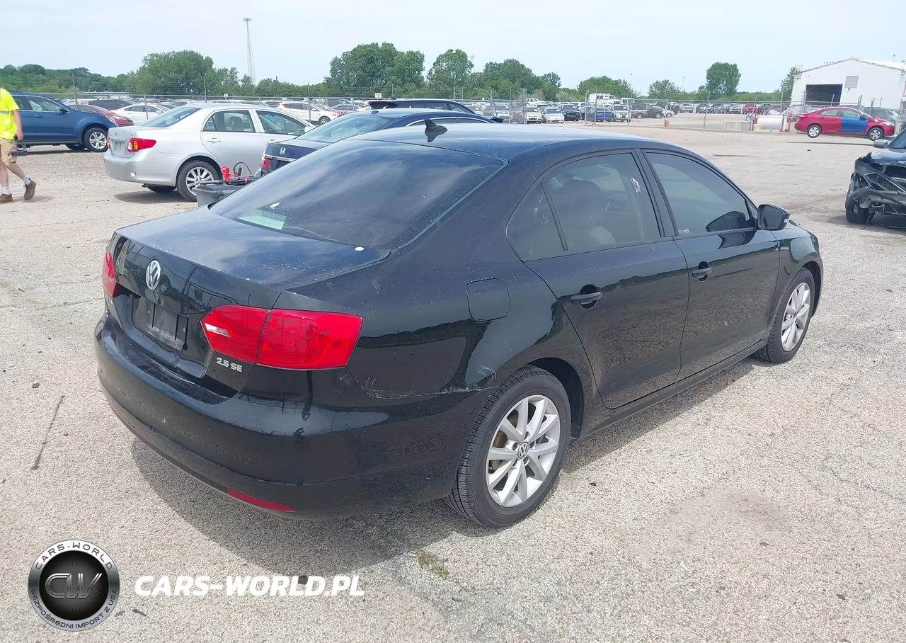 2012 Volkswagen Jetta 2.5L Se VIN:3VWDX7AJ1CM074572 - 4