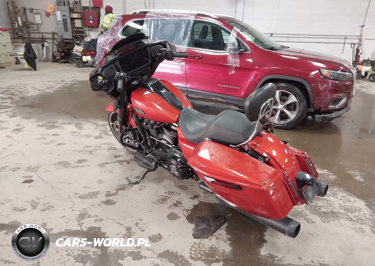 2024 Harley-Davidson Flhx VIN:1HD1KB711RB622227 - 3